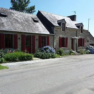 Les De Marie Le Saint