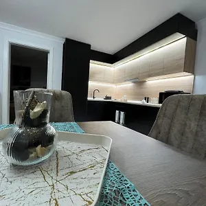 Luxury Appartement Golem (Tirana)